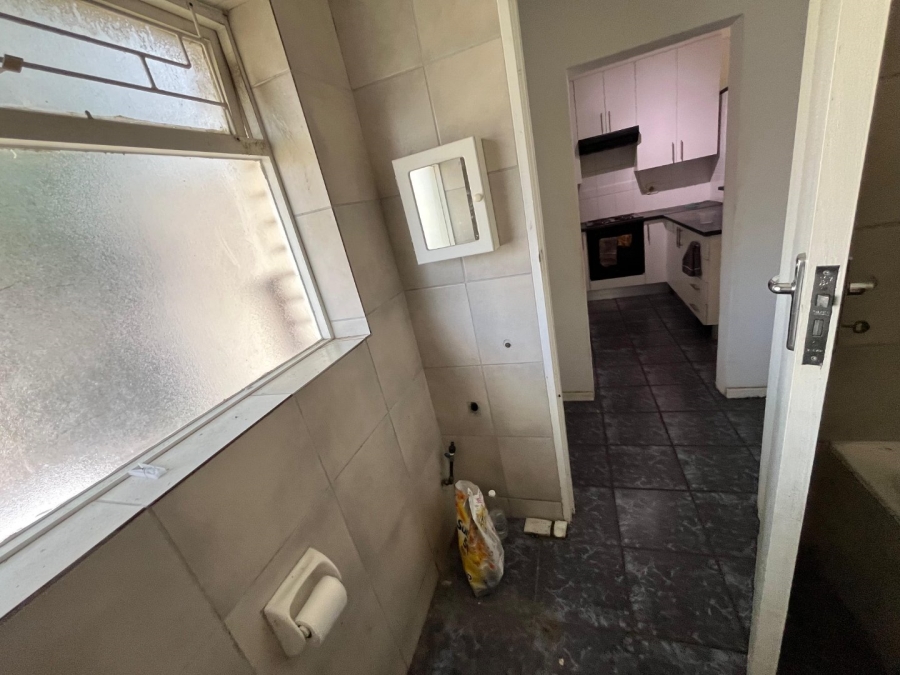 2 Bedroom Property for Sale in Table View Western Cape